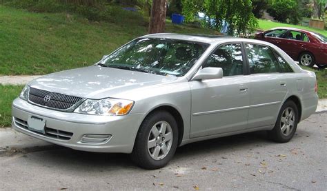 2004 Toyota Avalon XLS - Sedan 3.0L V6 auto w/Bucket Seats