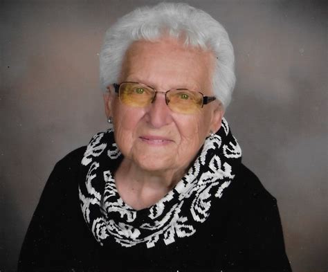 Helen Wolf - Bruzek Funeral Home