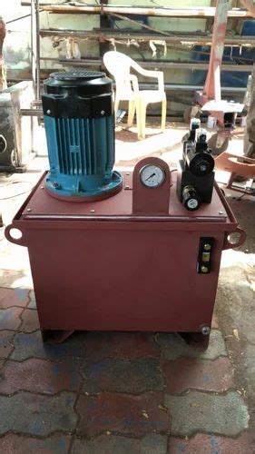 Welding Fixtures & Machines - Welding Tank Rotator Manufacturer from Surat