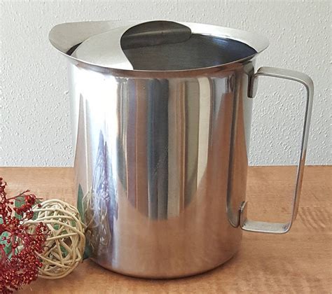 Stainless Steel Pitcher With Lid at Debra Schaper blog
