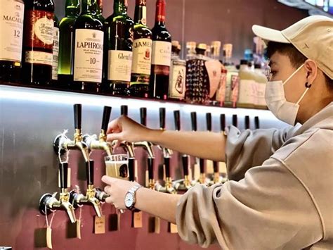 广西柳州酒吧服务员工资 什么是酒吧【桂聘】