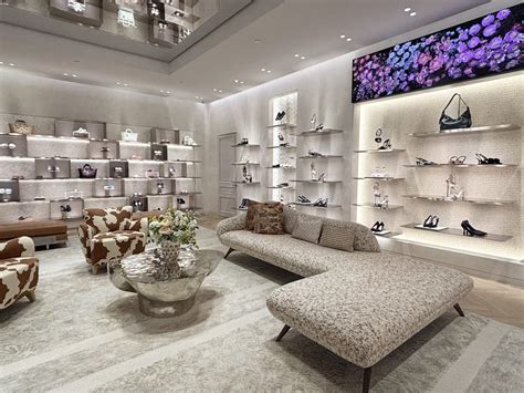 The House of Dior Beverly Hills opens on Rodeo Drive - FashionNetwork India