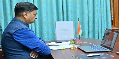 EESL Joins Hands With NIIF for Roll-Out of Smart Meter Program in India