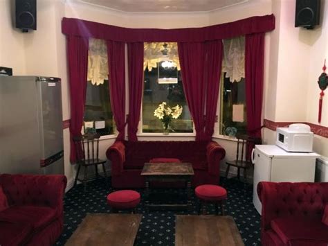 WELLESLEY PARK HOTEL (Great Yarmouth) - Inn Reviews, Photos, Rate ...