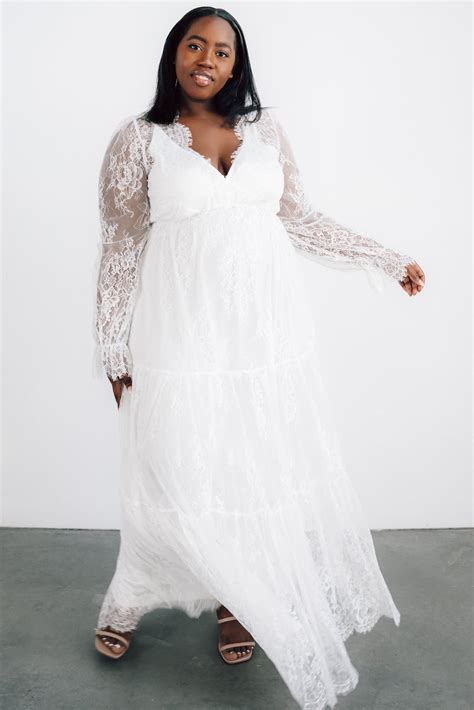Plus Size White Maxi Dresses