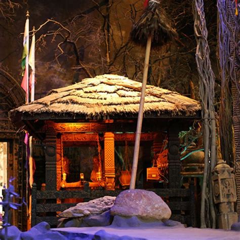 Lonar Lake: Discover The Eerie Beauty of Maharashtra's Meteorite Crater