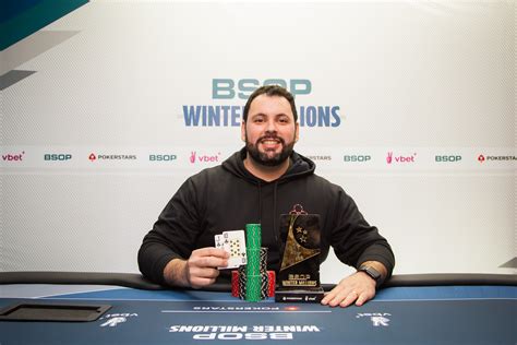 Em 3-handed relâmpago, Jessi Galvane conquista o Start-Up