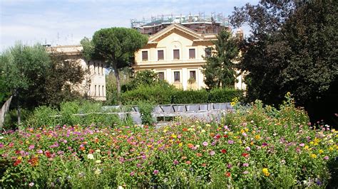 Sentimental Journey: A Visit to the Villa Taverna Garden, Rome | Louisa ...