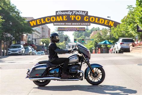 2022 BMW R 18 B and R 18 Transcontinental First Ride Review | Cycle World