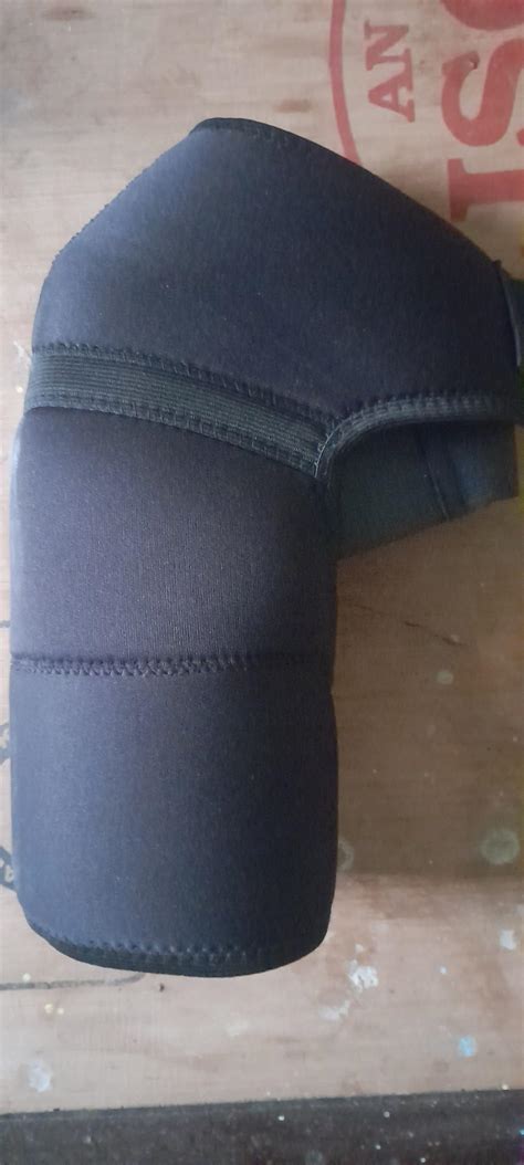 Buy EASEFIT Shoulder Sling Support Wrap for Rotator Cuff, Dislocated AC ...