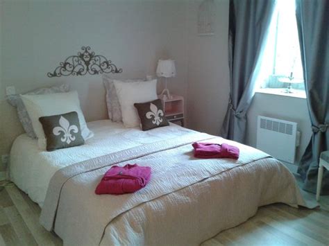 LA TABLE DES DOUCEURS (St. Arcons de Barges) - B&B Reviews & Photos ...