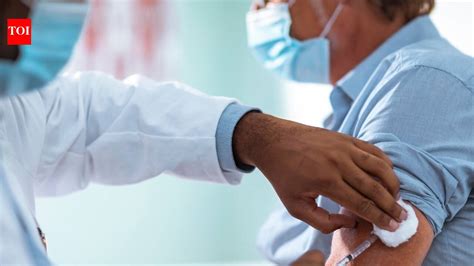 Coronavirus Vaccine Side Effects | Guillain Barre Syndrome : How risky ...