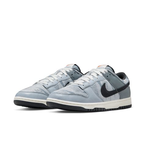 Dunk Low 'Copy/Paste' (DQ5015-063) Release Date. Nike SNKRS