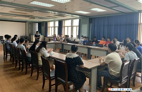 信息学院召开暑期留校学生工作会议-济南大学信息科学与工程学院