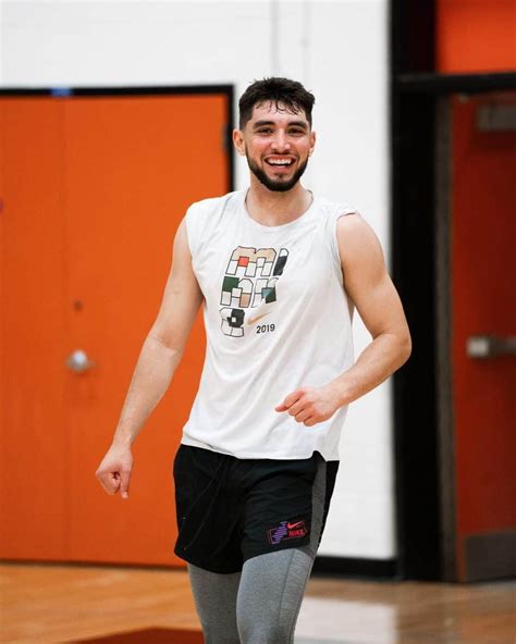 Ty Jerome Bio, Early Life, Family, Basketball, Girlfriend, IG