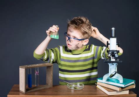 Crazy Science Experiments 的图像结果