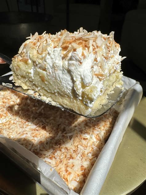Coconut Cream Pie Bars - Cook Like Lauren | Recipe | Coconut cream pie ...