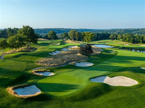 3rd & 4th Holes, Metropolis Country Club – Evan Schiller Photography