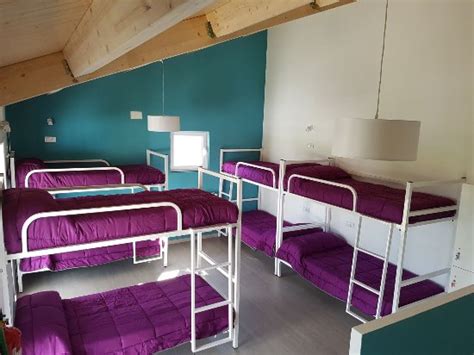 ALBERGUE AS PEDREIRAS (Vilalba) - Hostel Reviews, Photos, Rate ...