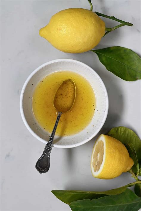 Easy Lemon Butter Sauce Recipe - Alphafoodie