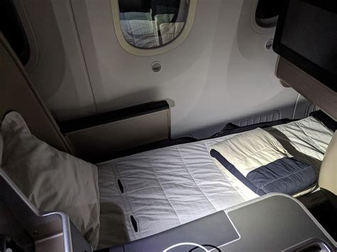 Review: Qantas Business Class 787 Dreamliner | Points Brotherhood