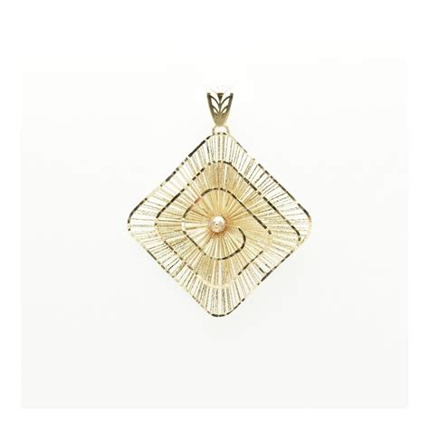 Colgante de oro en forma de rombo para mujer | joyeriaelfaro.com