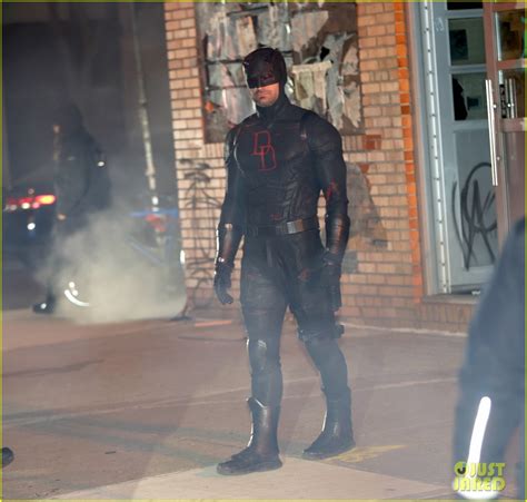 Charlie Cox Spotted in Daredevil's New Black Suit in 'Born Again ...