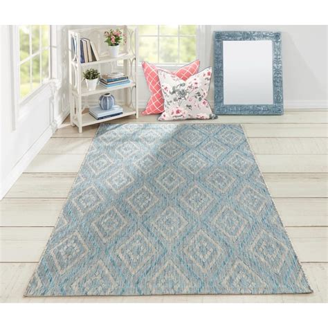 Momeni Lake Palace 8 X 11 (ft) Light Blue Indoor/Outdoor Geometric Area ...