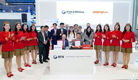 Vietjet commits USD 6.1 Bn to fleet and finances; leading APAC growth