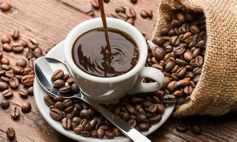 UTEP study: Drinking coffee at night increases impulsive behavior