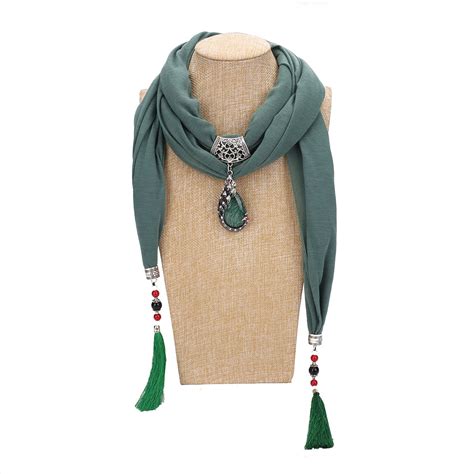 How To Wear Scarf With Necklace at Jamie Mealmaker blog