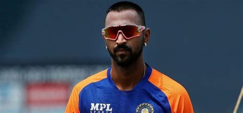 India Vs England: Krunal Pandya’s Fight With Tom Curran Makes Virat ...