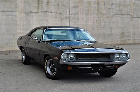 1970 dodge challenger Challenger dodge 1970 yellow old rt original front classic muscle usa ...