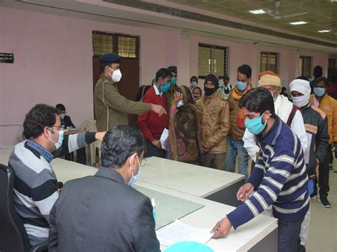 Gwalior Crime news: 10 महीने में पैसा दोगुना करने का झांसा देकर 50 से ...