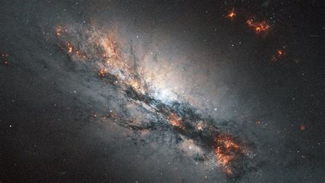 NASA Chandra Shares Image Of Supernova 2005V Spotted In Dusty Starburst ...