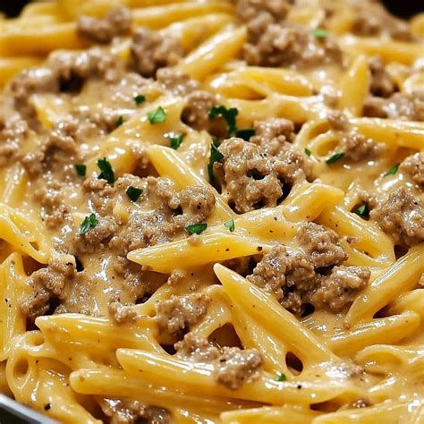 Creamy Beef and Garlic Butter Pasta Delight