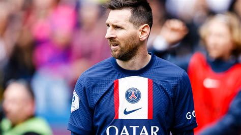 Lionel Messi 'skips Paris Saint-Germain training without permission ...