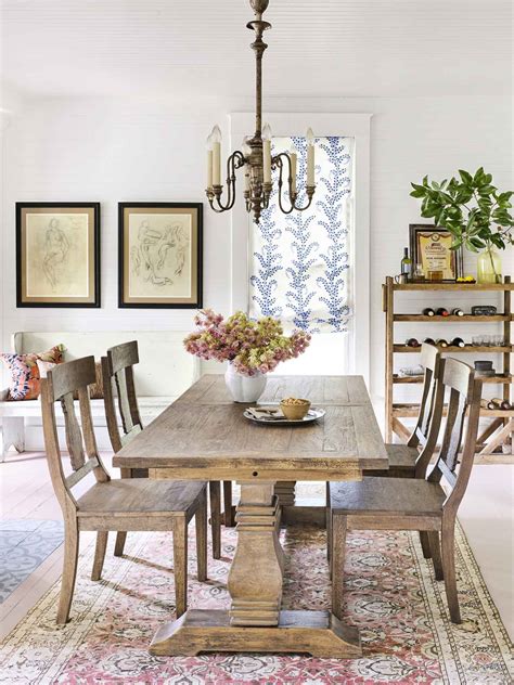 30+ Decorating Dining Room Table