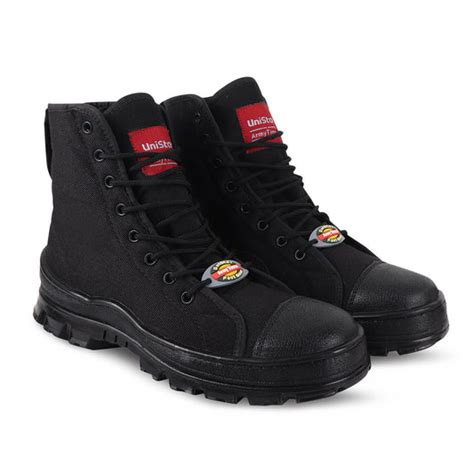Best Trekking Boots for Men | Unistar
