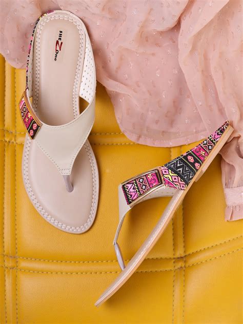 Shezone Women Cream Flats – ShopShezone