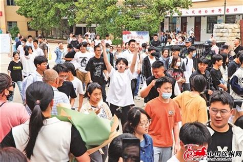 真实的徐州中考志愿表是这样子滴，志愿填报需要注意哪些问题？_高中