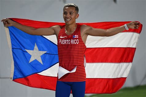 El fondista Héctor Pagán le regala a Puerto Rico el segundo oro en ...