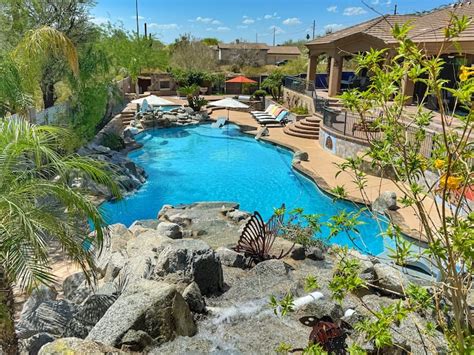 +Giant Pool w/Waterslide! PickleBall+Hot Tub+Golf+ - Houses for Rent in ...
