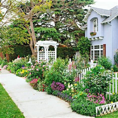 20+ Beautiful Front Yard Cottage Ideas For Garden Landscaping | Cottage ...