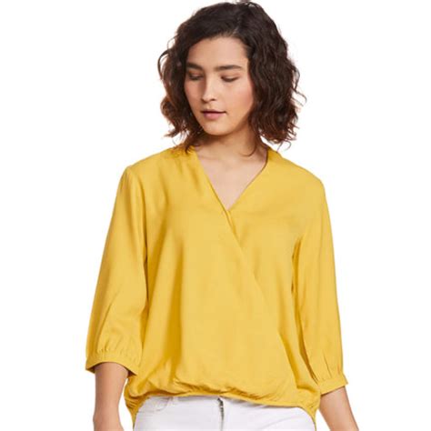 How and why you should build a trendy capsule wardrobe this year ...