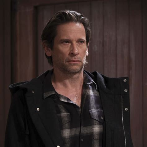 Do Tampons Expire? Here's How To Know - Parade