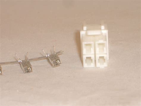 Workman Kw2004 4 Pin Power Plug For Icom Ic7000 India | Ubuy