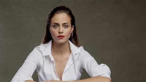 Deniz Barut u seriji Ates Kuslari | Vatrene ptice - Najbolje Turske ...