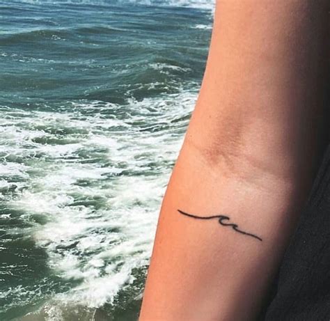 10+ Mom Tattoo Designs Ideas To Honor Your Mom On Women's Day - StarBiz.com