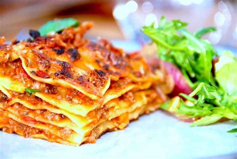 Lasagne   alletiders bedste opskrift fra Italien!   Madens  